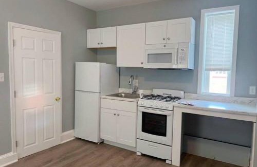 Wilmington Apartment | THE ECO HOME. Entire place with private parking