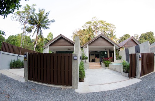 Ko Chang Villa | The Elegance Pool Villas at KP Beach