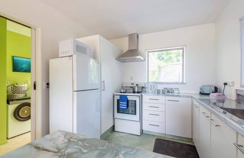 Lake Tarawera House | The Enclave | Walk to the Lake + Lake Views!