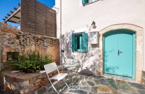 Apokoronas House | The Eros House - a renovated village house close to the beach