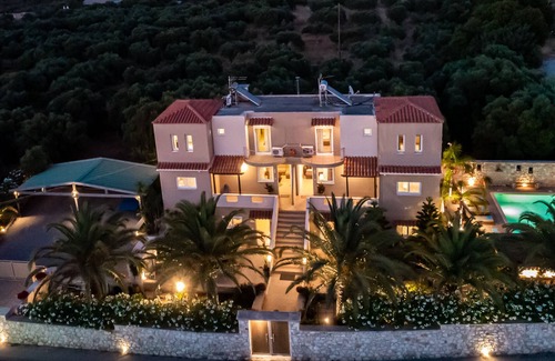 Kalathas Villa | The Evies Houses Near Sandy Beach, Crete Chania , Surrounded By Olive Grove