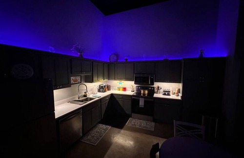 Gadsden Apartment | … The F r i e n d s Experience …