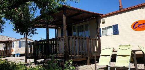 Chiclana de la Frontera Resort | The Farm Tiny House - Tiny Casa