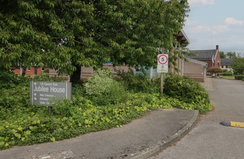 Eamont Bridge Cottage | THE FELLSIDE HAVEN AT EAMONT PARK, with a garden in Penrith