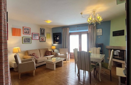 Sepulveda Cottage | The Feng Shui House Perseverance for 4 people