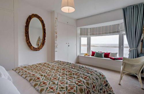 Felixstowe House | The Ferry Cottage