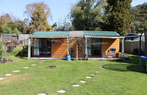 Lake Tarawera House | The Fidgety Fantail
