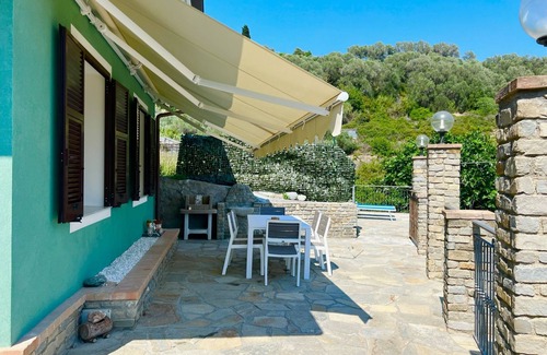 Pompeiana Apartment | The Fig House