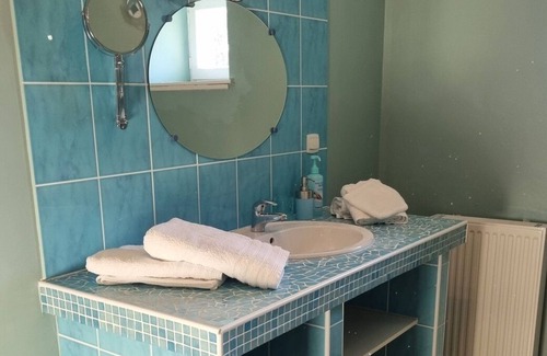 Bruniquel Bed & Breakfast | The Flask of the Lock