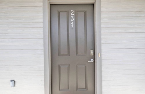 Starkville Apartment | The Flat by OneHometown Getaways