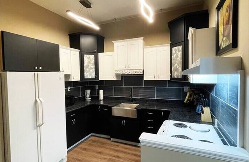 Marietta Apartment | The Flat on Front Street