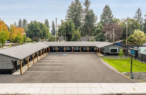 Coeur d'Alene Apartment | The Flats - Suite 7 - Downtown CDA!