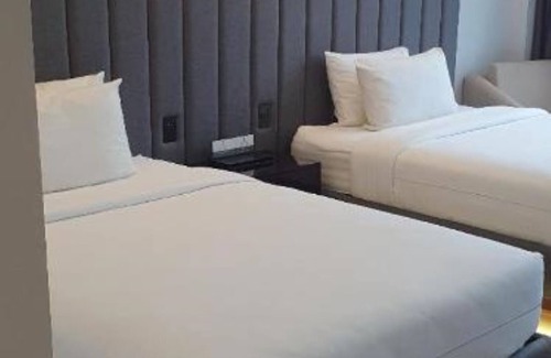 Baguio Apartment | The Forest Lodge at Camp John Hay privately owned unit with parking 265n