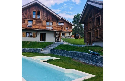 Viuz-en-Sallaz Ski Chalet | The Forge chalet