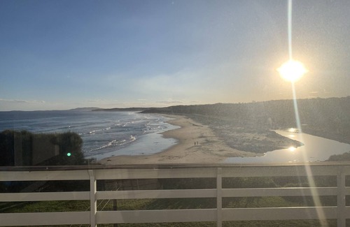 Shoalhaven House | ‘The Fourshaw’ on Racecourse beach