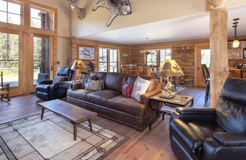 Gallatin Gateway Cabin | The Gallatin River Retreat in Big Sky