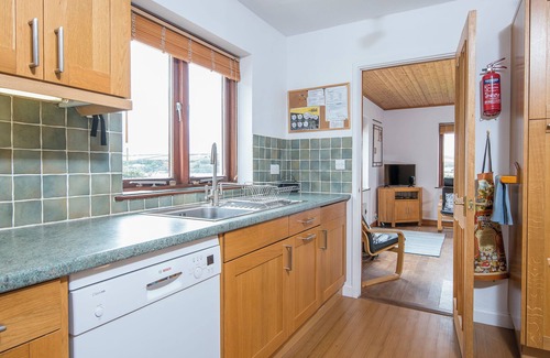 St Ishmaels Cottage | The Gann Quarry, Holiday property St Ishmaels, Near Dale, Sleeps 4, 3 bedrooms, bathrooms