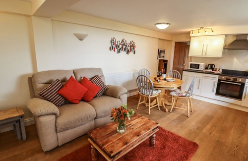Briggswath Cottage | THE GARDEN APARTMENT, pet friendly, with a garden in Aislaby