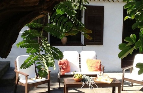 La Orotava Cottage | The garden has a pool, surrounded by lemon- and orange-trees, like a paradise