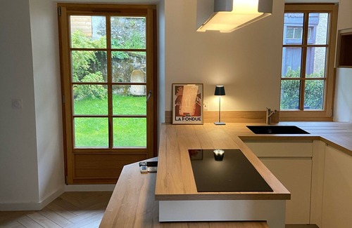 Talloires-Montmin Apartment | The Garden in Talloires with a lake view