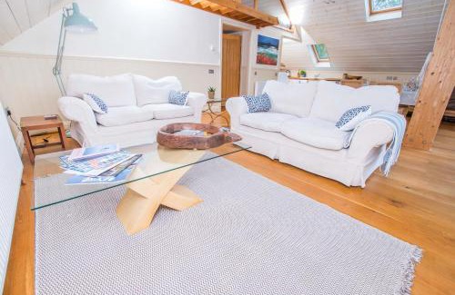 Budleigh Salterton Apartment | The Garden Studios