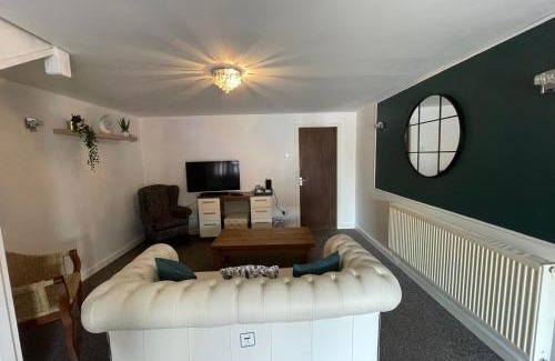 Great Hatfield Hotel | The Gardeners Country Inn