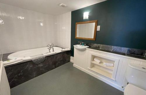Great Hatfield Hotel | The Gardeners Country Inn