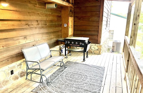 Mountain View House | The Gathering Place! 806 Massey Ave. New Nightly Rental