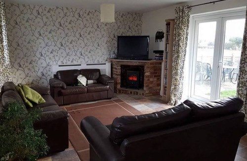 Louth Cottage | The Pigsty @ Sunnyside.nnDog friendly cosy cottage with secure garden