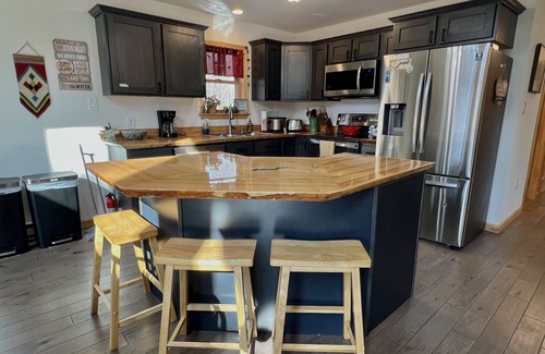 Greentown Ski Chalet | The Getaway Chalet With A View