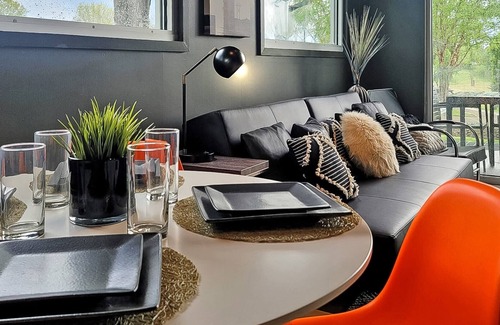 Springdale Apartment | The Getaway La Cuna - Modern 1 Bedroom apt