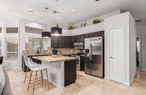 Desert Shadows I House | The Gilded Stay~Pool~Hot Tub~Theatre Room~Popcorn Bar!