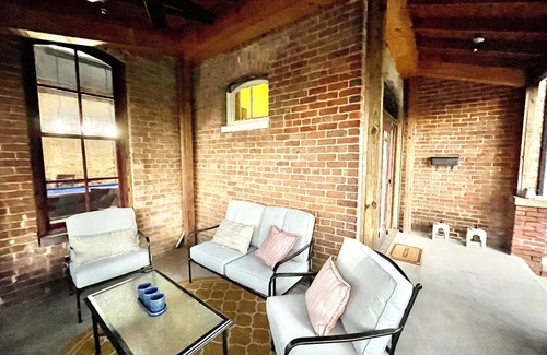 Marshall House | The Ginocchio Meyer Home!