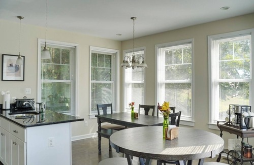 Nauck House | The Glebe House: Host 25, Arcade, Hot Tub, Speakeasy, Family & Friends Getaway