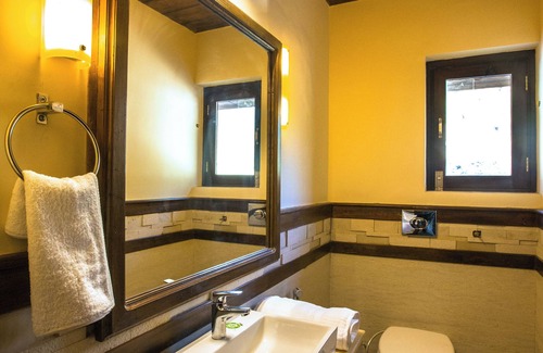 Kaul Resort | The GlenBrook Estate