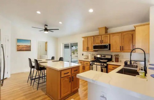 Landers House | The GOAT Desert Experience