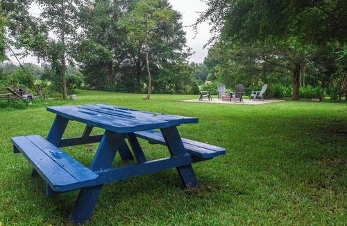 Whiteville House | The Golf House @ by Land O' Lakes Golf Course in Whiteville, NC