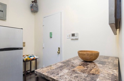 Kips Bay Apartment | The Gram VII Vibe 8555