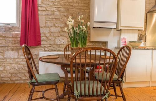 Bourton Cottage | The Granary is in a rural location, perfect for families, couples and pets.