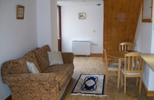 Llanfihangel Tal-y-llyn House | The Granary - Self Catering Barn Conversion