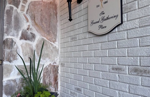Soda Springs House | The Grand Gathering Place- Where Family Memories Are Made!