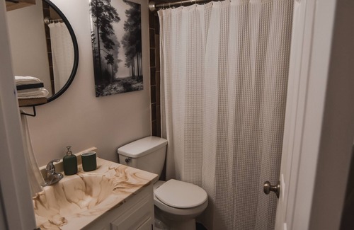 Rexburg Apartment | The Grand Teton Getaway - A spacious 2 bedroom unit