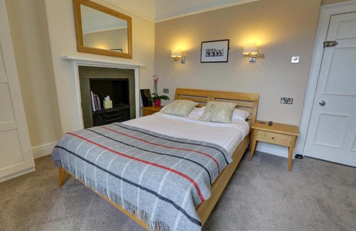 Brecon House | The Grange Guest House
