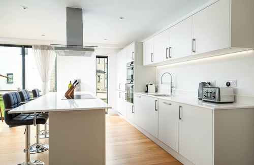 Holworth House | The Great Escape (WI02), Silverlake, Dorset