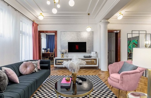 Bucharest City-Centre Condo | The Great Gatsby