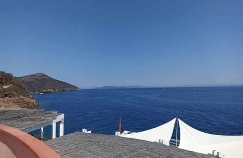 Capo D'arco Apartment | "The Great Terrace" with Sea View, Elba Island Exclusive Resort, Swimming Pools