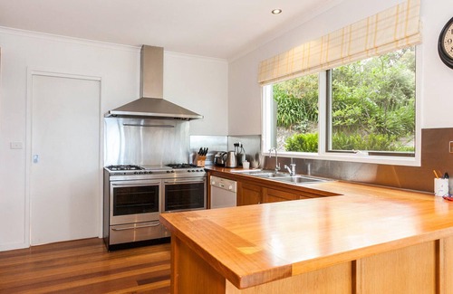 Lorne House | The Grove - Perfect Beach House