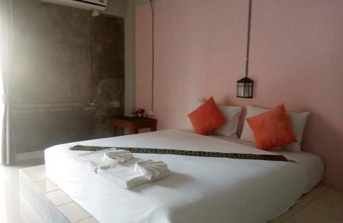 Downtown Krabi Hotel | The Guest Hotel Krabi