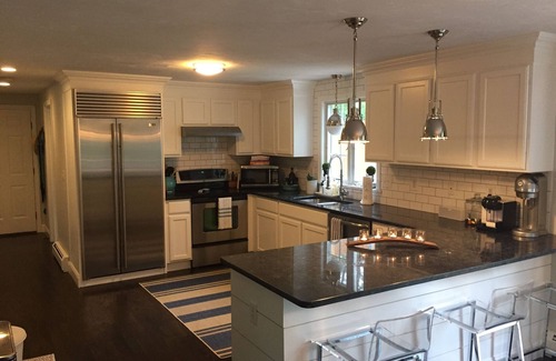 Osterville House | "The Half Shell" Cottage in Osterville Village