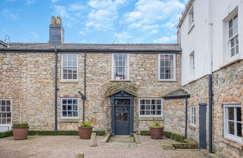 Llansantffraid-ym-Mechain House | The Hall at Bryn Tanat